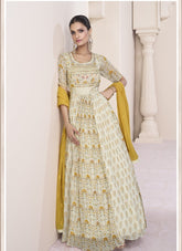 Exquisite Gown in White Colour